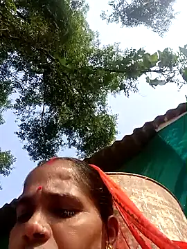 Hot-honi online show from 11/06/25, 04:24