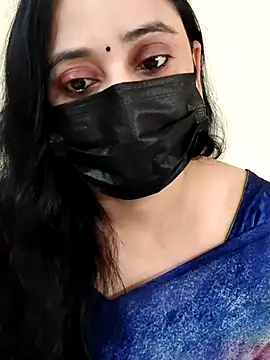 Monica cams online show from 10/28/25, 02:37