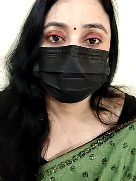 Monica cams online show from 11/26/25, 03:29