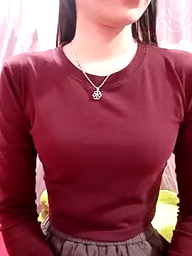 CherryBeii online show from 11/23/25, 10:53