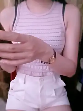 Snapshot of CherryBeii chatting on 07/31/26, 05:07 CherryBeii online show from 07/31/26, 05:07