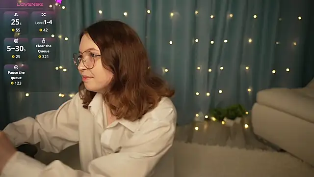 Ruminelle online show from 09/23/25, 01:47