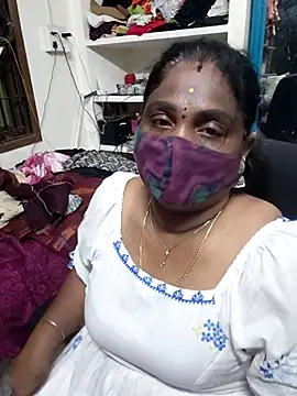 Tamil Kavitha10 online show from 04/05/26, 02:36