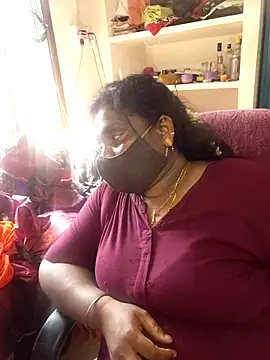 Tamil Kavitha10 online show from 04/17/26, 09:45