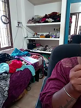 Tamil Kavitha10 online show from 04/23/26, 01:07