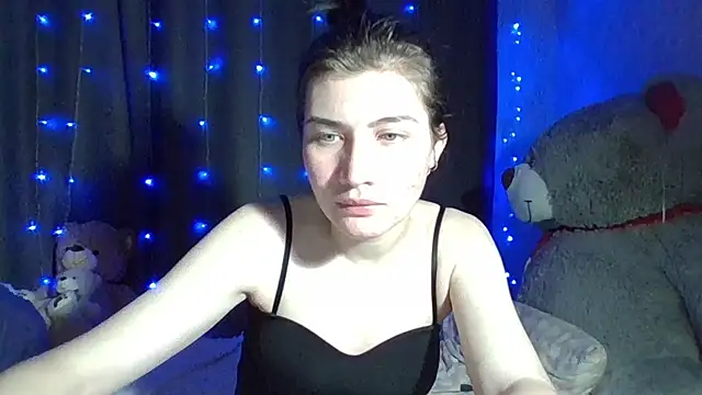 Snapshot of Nancy_Luna chatting on 09/30/25, 04:23 Nancy Luna online show from 09/30/25, 04:23
