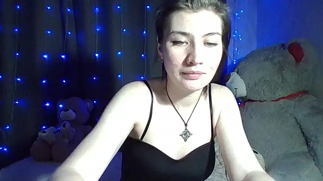 Snapshot of Nancy_Luna chatting on 10/16/25, 05:36 Nancy Luna online show from 10/16/25, 05:36