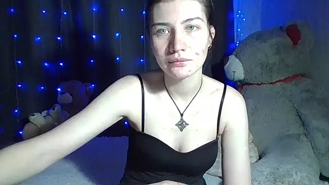 Snapshot of Nancy_Luna chatting on 10/18/25, 06:19 Nancy Luna online show from 10/18/25, 06:19