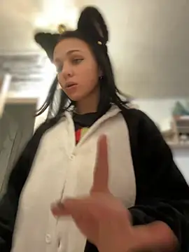 Snapshot of VendiMur chatting on 09/30/25, 02:05 VendiMur online show from 09/30/25, 02:05