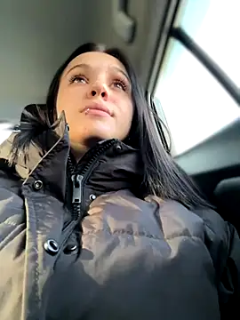 Snapshot of VendiMur chatting on 10/26/25, 03:12 VendiMur online show from 10/26/25, 03:12