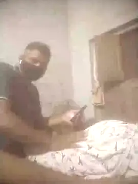 Snapshot of Manjit009 chatting on 10/15/25, 05:13 Manjit009 online show from 10/15/25, 05:13