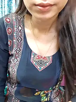 Snapshot of siya_rani67 chatting on 06/14/26, 07:05 siya rani67 online show from 06/14/26, 07:05