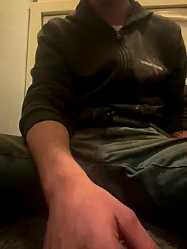 420boy   online show from 10/24/25, 04:47