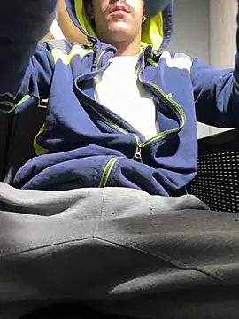 420boy   online show from 11/03/25, 09:48