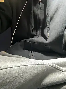 420boy   online show from 11/10/25, 08:19