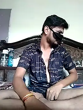 Snapshot of 7incpink chatting on 10/10/25, 05:28 7incpink online show from 10/10/25, 05:28