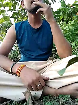 Snapshot of 7incpink chatting on 10/19/25, 09:43 7incpink online show from 10/19/25, 09:43