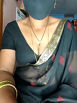 Snapshot of SindhuHappy chatting on 05/04/26, 11:45 SindhuHappy online show from 05/04/26, 11:45