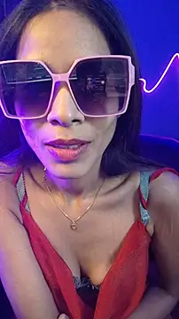 royeoy22 online show from 01/12/26, 09:36