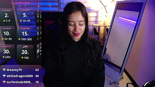 Snapshot of _Mia_Evans_1 chatting on 11/02/25, 01:46 Mia Evans 1 online show from 11/02/25, 01:46