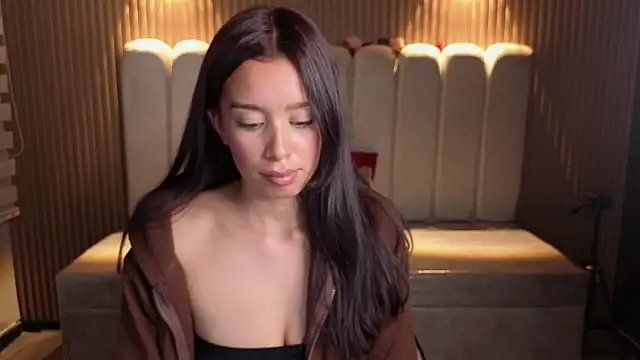  Mia Evans 1 online show from 04/10/26, 07:40