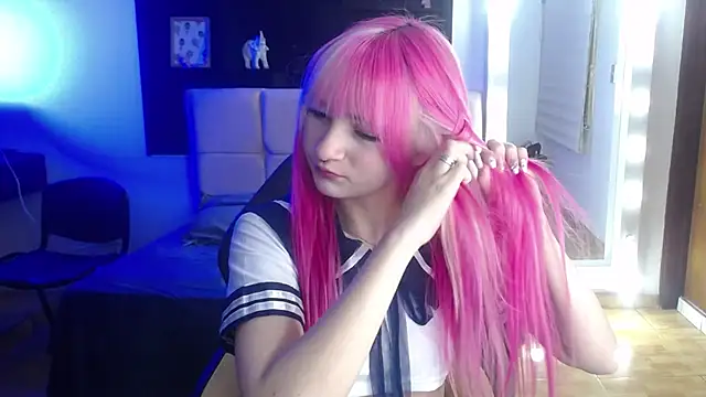  Charlotte Collins  online show from 07/28/26, 03:54