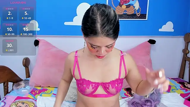 Snapshot of miss__evolet chatting on 11/27/25, 11:12 miss evolet online show from 11/27/25, 11:12