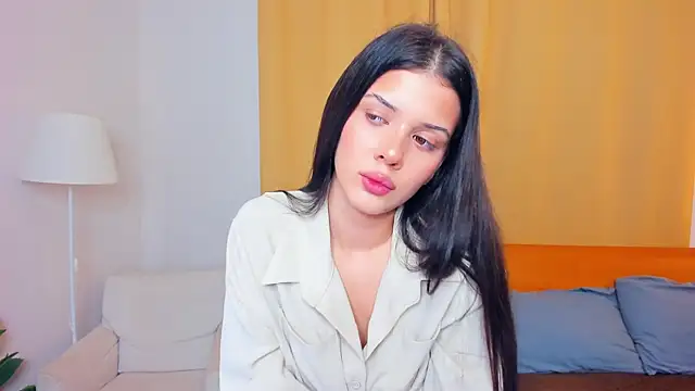 JoCauterucci online show from 10/28/25, 06:50