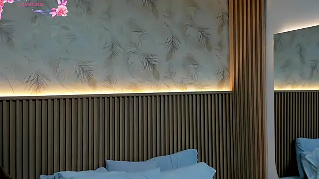 Liss-Reyes online show from 06/11/26, 12:25