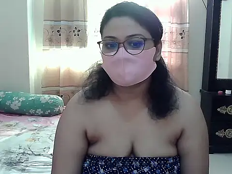 Elena cruz5 online show from 10/26/25, 02:06