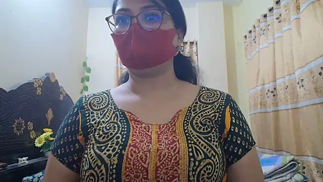 Elena cruz5 online show from 04/19/26, 03:22