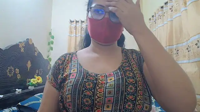 Elena cruz5 online show from 04/22/26, 05:14