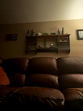 Stephanie1984 online show from 10/28/25, 02:48