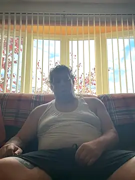 Stephanie1984 online show from 11/01/25, 12:29