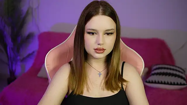 Snapshot of MilanaMoons chatting on 09/26/25, 11:14 MilanaMoons online show from 09/26/25, 11:14