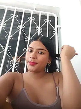 Snapshot of daringxxxhot chatting on 09/22/25, 12:51 daringxxxhot online show from 09/22/25, 12:51