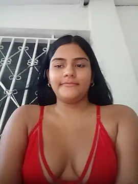 Snapshot of daringxxxhot chatting on 09/27/25, 10:37 daringxxxhot online show from 09/27/25, 10:37