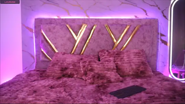 natasha vesper online show from 11/05/25, 12:05