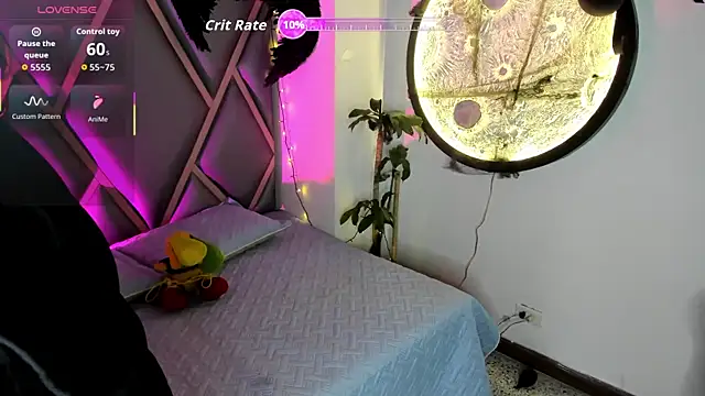 Miaa Rosse online show from 10/22/25, 12:27