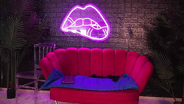 Snapshot of CherrySin chatting on 02/01/26, 08:29 CherrySin online show from 02/01/26, 08:29