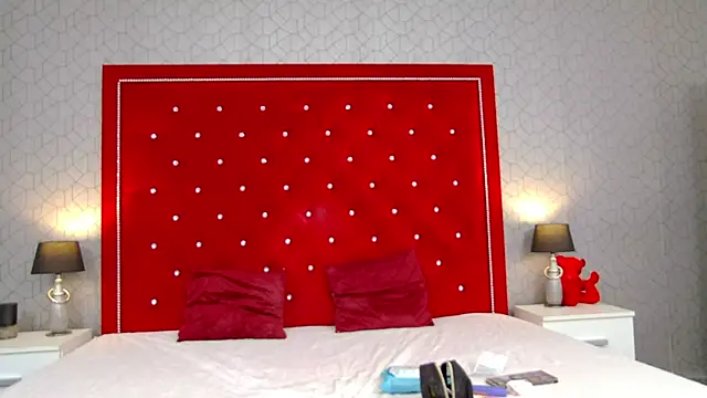 Snapshot of CherrySin chatting on 02/04/26, 08:36 CherrySin online show from 02/04/26, 08:36