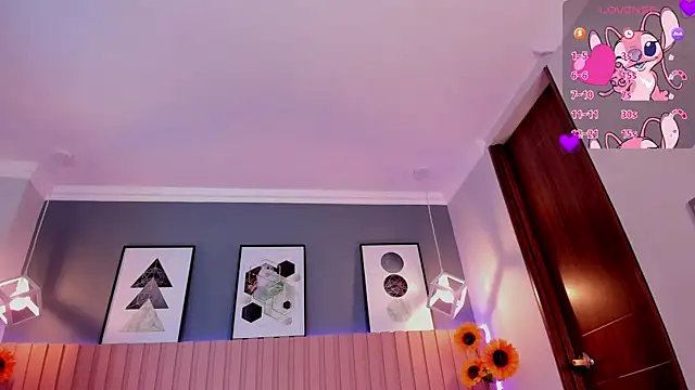 Nina Ford online show from 12/17/25, 03:12