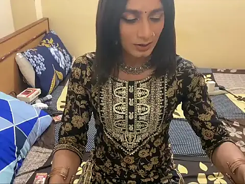 LuvLayla online show from 04/20/26, 08:54