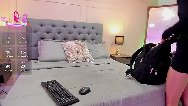 ALICESANDOVAL online show from 10/02/25, 11:28