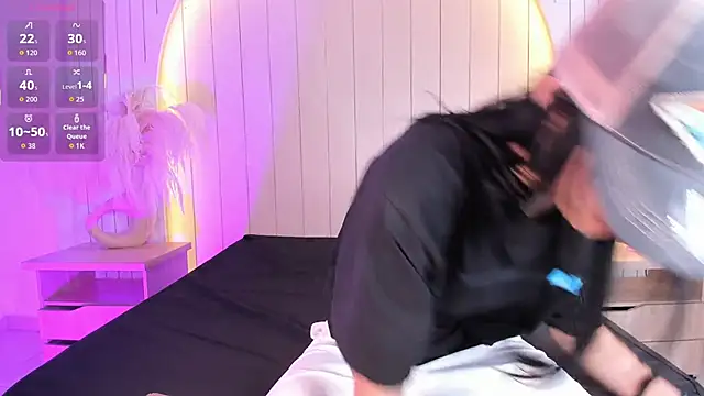 ALICESANDOVAL online show from 04/02/26, 11:30