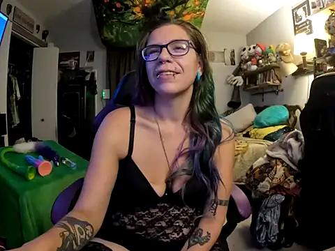 R4inbowK1tty online show from 11/25/25, 05:07