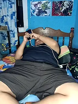 Snapshot of ramito1007 chatting on 09/13/25, 04:56 ramito1007 online show from 09/13/25, 04:56