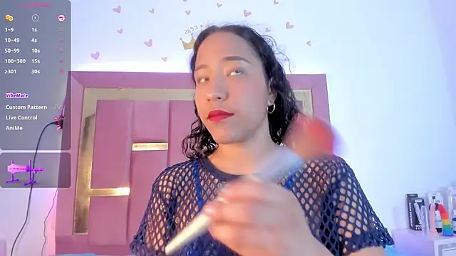 AikoSnow online show from 10/28/25, 02:42