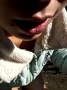 liu-liusexy online show from 11/23/25, 01:38