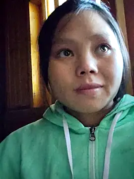 omiu-baby online show from 11/29/25, 01:52